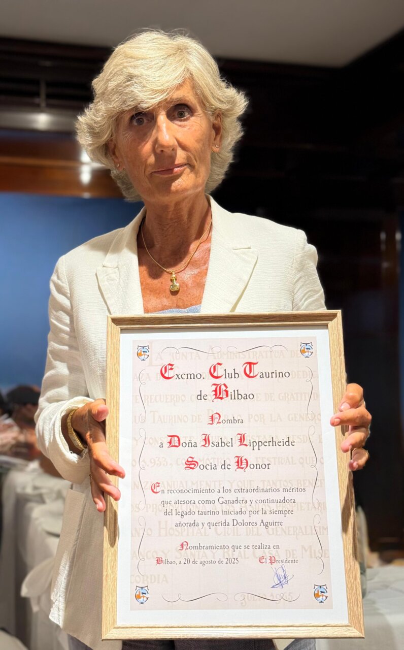 Isabel Lipperheide, nombrada Socia de Honor del Club Taurino de Bilbao