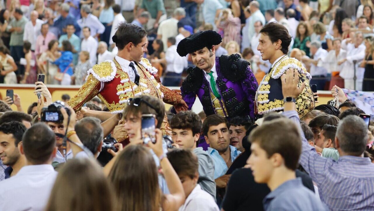 Crespo pide paso ante el choque entre Morante y Roca Rey haciendo vibrar El Puerto