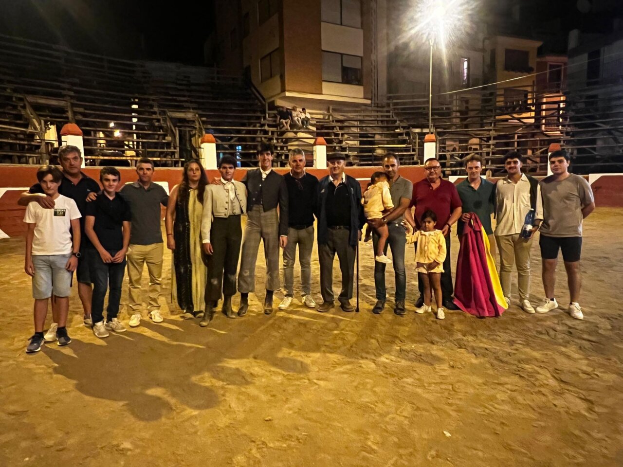 Esaú Fernández, a la luz de la luna en Benassal