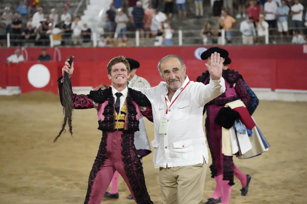 Borja Jiménez y Caldelero, de Fuente Ymbro, sinfonía de clase y toreo en Inca