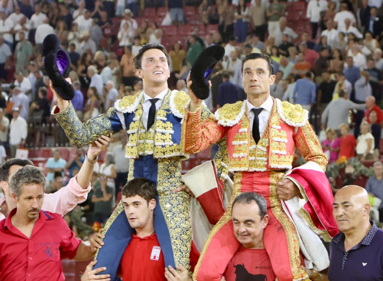 Paco Ureña y Roca Rey ponen la raza en Murcia