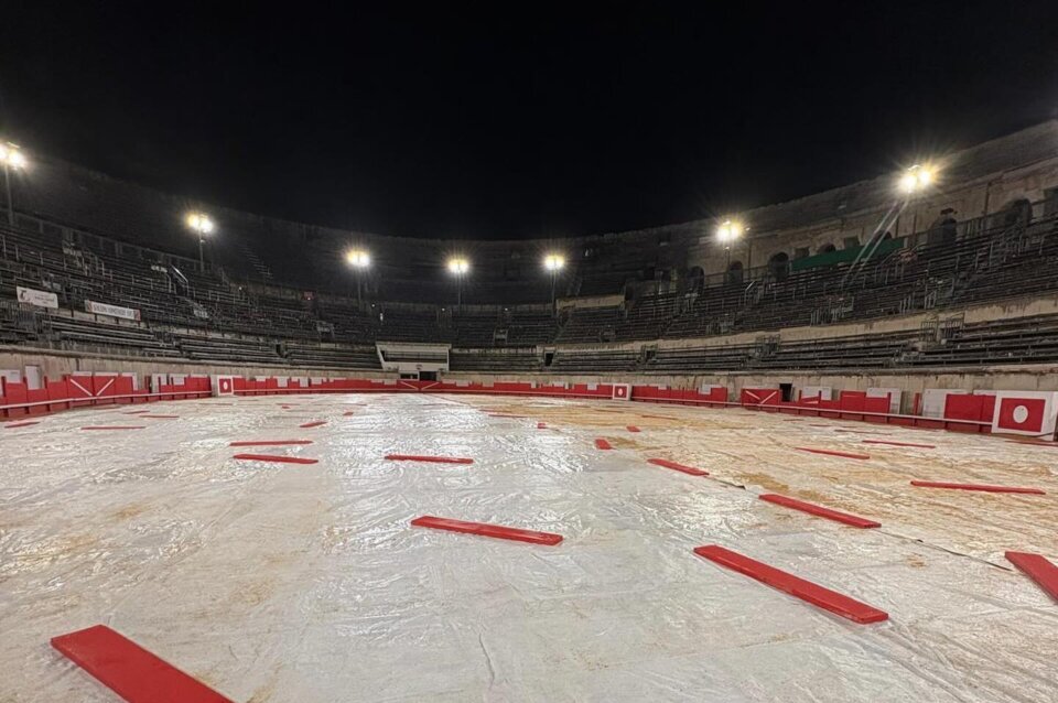 La lluvia y el mal estado del ruedo obligan a suspender la última de Nimes