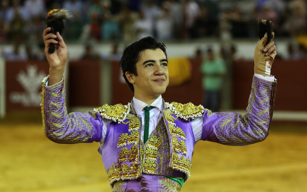 Marco Pérez por Roca Rey en la Feria de San Miguel de Úbeda