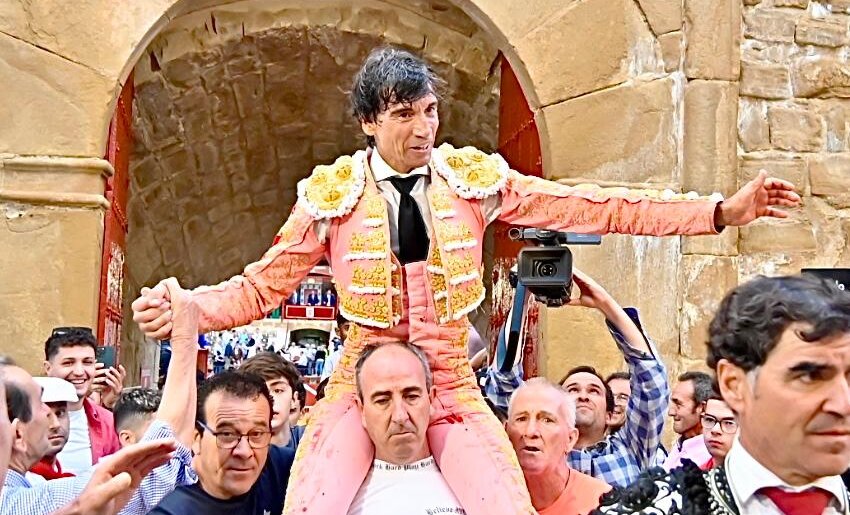 Curro Díaz, un derroche de torería en su apuesta en Úbeda