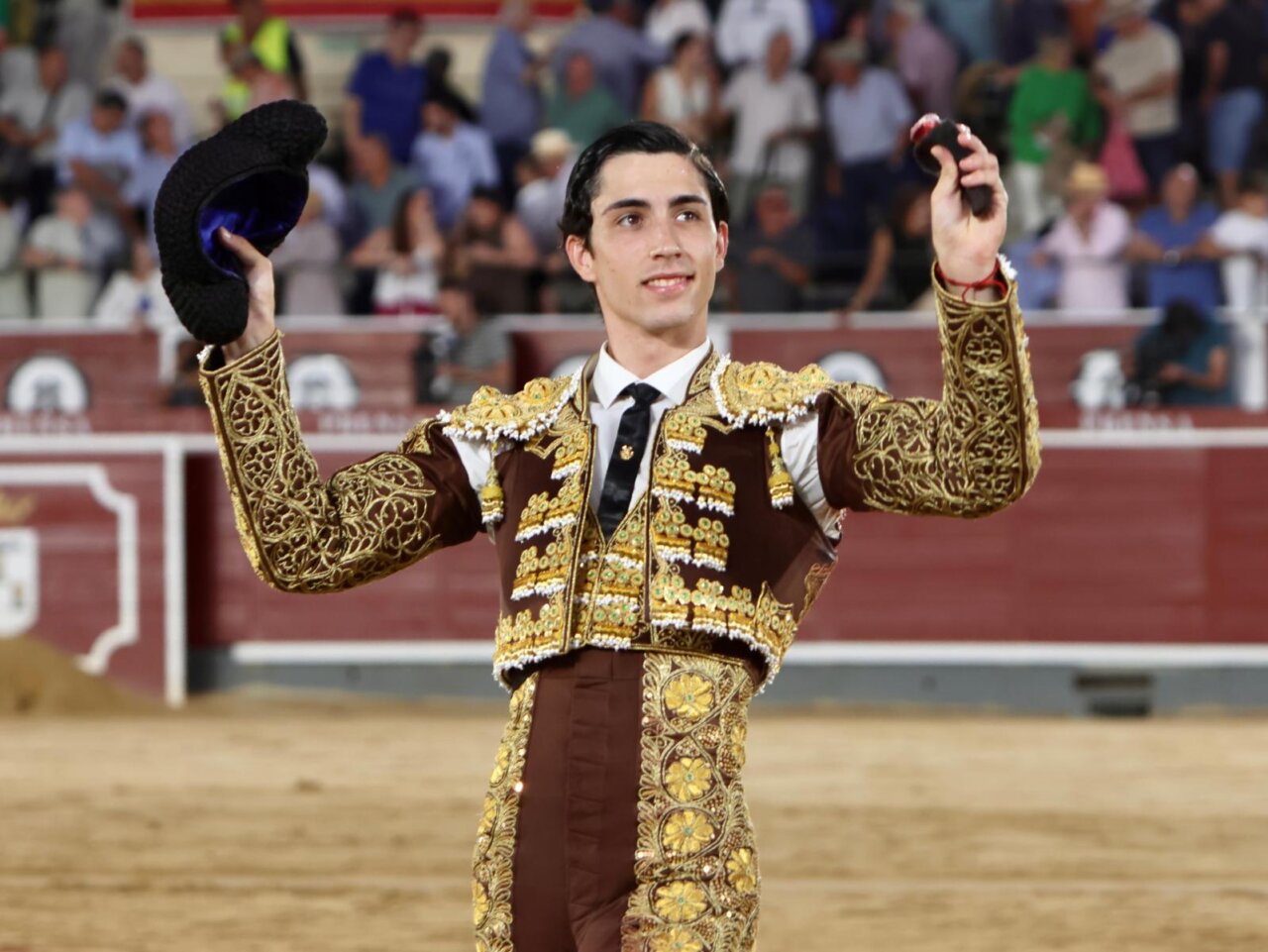 El Mene, oreja entre la mansedumbre y el percance de Alejandro Quesada