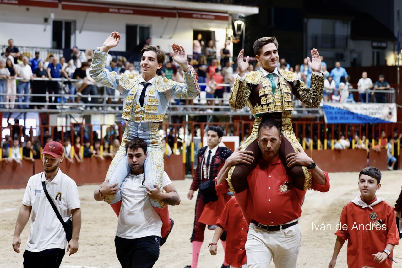 La autoridad de Julio Norte impacta en Arganda, en hombros con Joel Ramírez