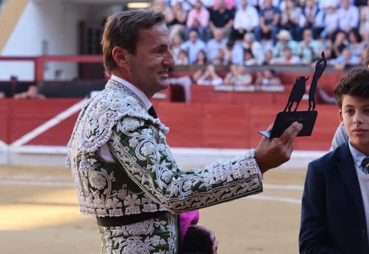 El matador y banderillero Juan Carlos García se retira de los ruedos