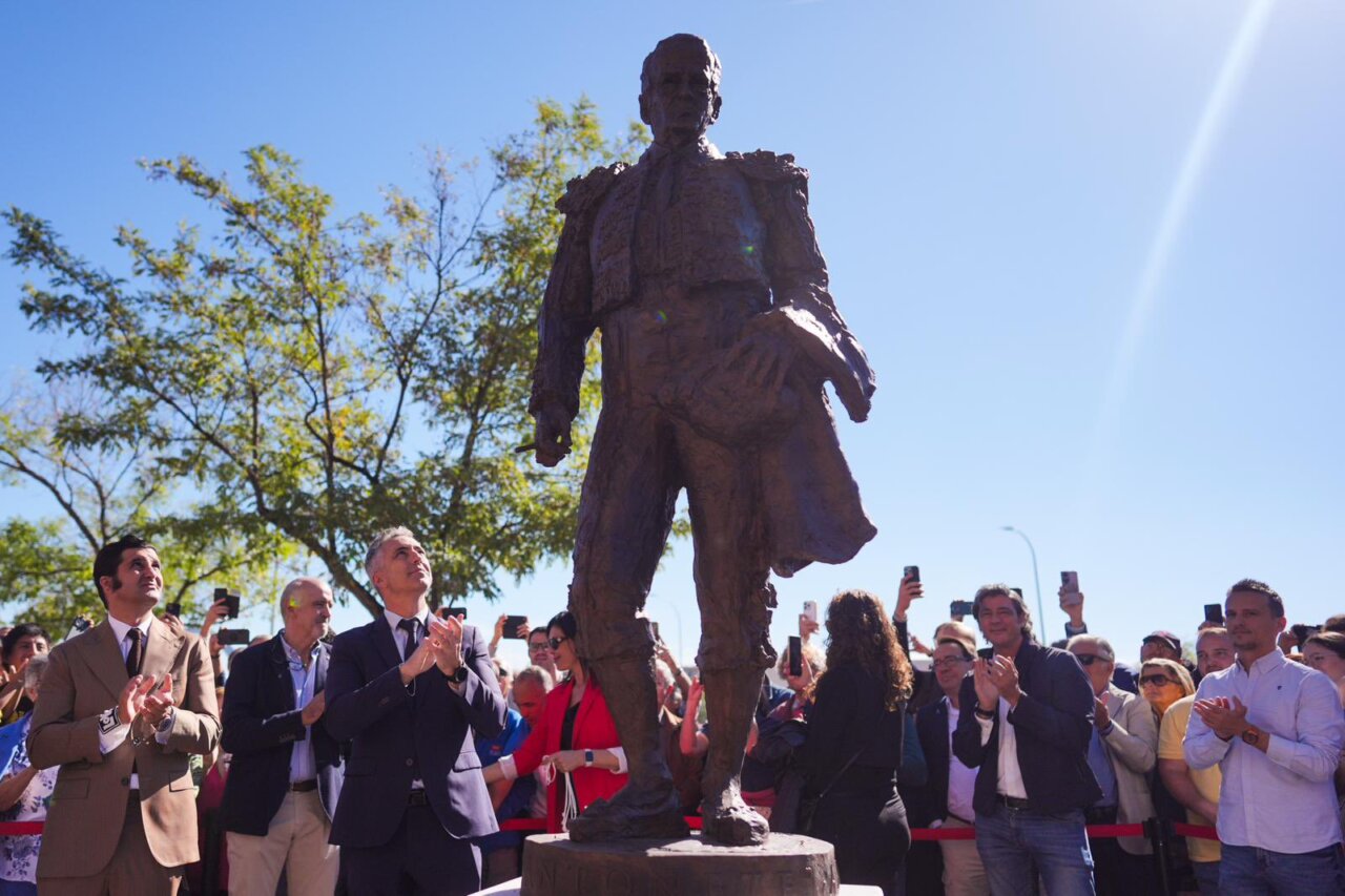 Antoñete, inmortalizado con su monumento frente a la puerta grande de Las Ventas
