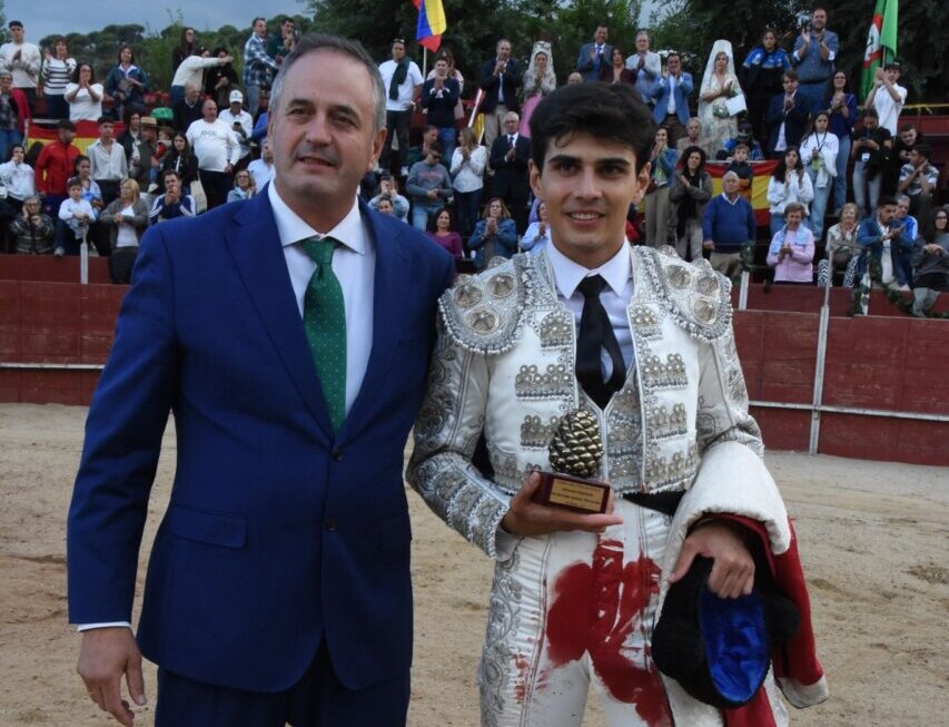 Alejandro Rubio gana la Piña de Oro de El Hoyo de Pinares
