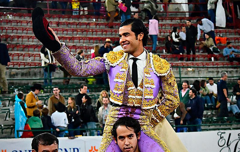 Diego San Román brilla en la Corrida de Las Luces