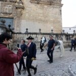 En primer término, Yute, sin jinete, el último caballo de Álvaro Domecq. Foto: Manuel Aranda / Diario de Jerez