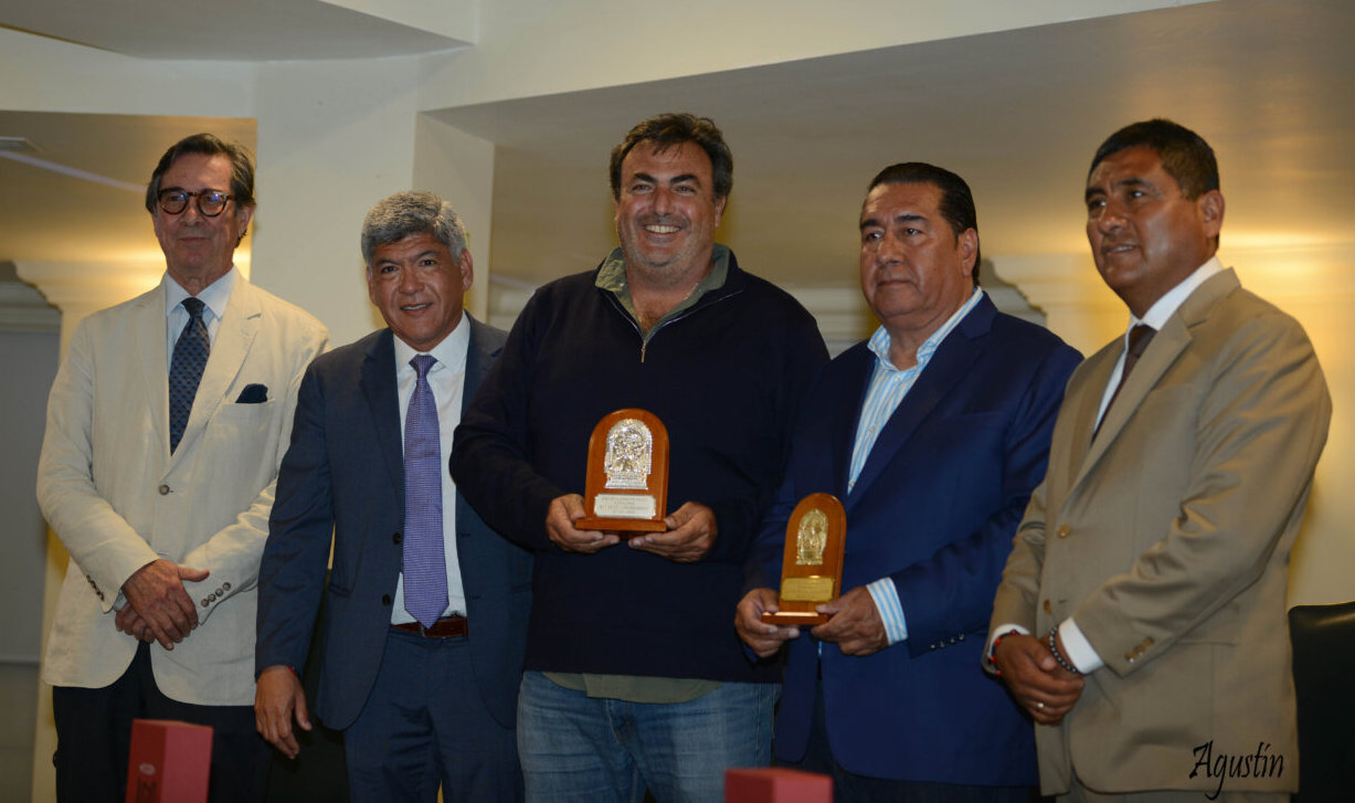 Sebastián Castella, triplete de Escapularios consecutivos en Lima