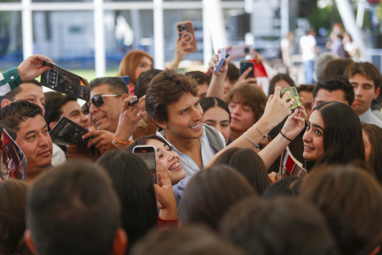 Roca Rey congrega a 500 jóvenes en la Universidad de Aguascalientes