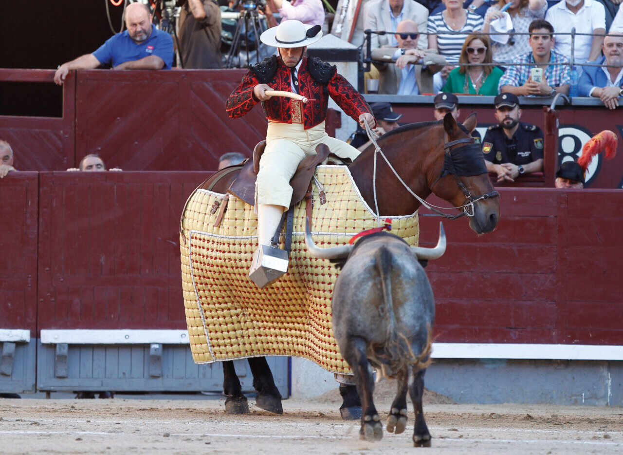 Pedro Iturralde entra en la cuadrilla de Fernando Adrián