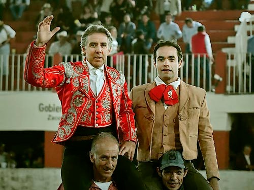 Pablo Hermoso de Mendoza triunfa en su regreso por un día en Zacoalco