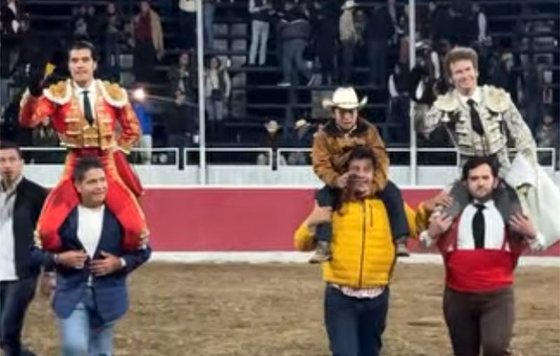 Triunfos de El Payo y San Román en el regreso de Guillermo Hermoso de Mendoza
