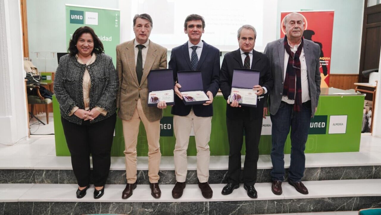 Presentada en Almería la obra "¡Chicuelo!, el hombre que cambió el toreo"