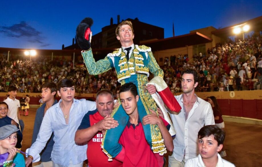 Borja Jiménez, premiado en Guadalajara como triunfador de La Antigua