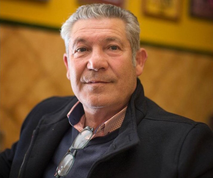 El empresario Curro Durán, intervenido de un infarto en el Hospital Virgen del Rocío