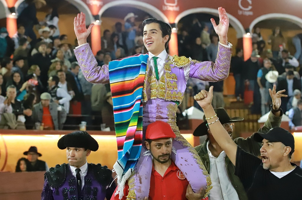 Marco Pérez cae de pie en Tlaxcala