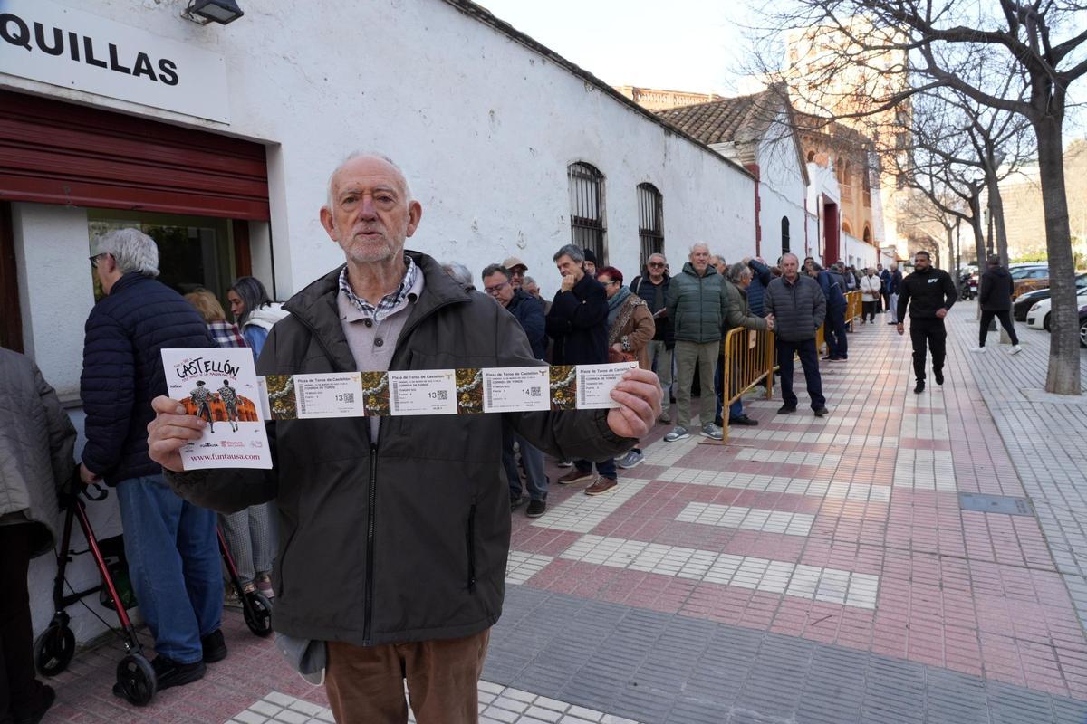 Castellón se vuelca con el inicio de la venta de sueltas de la Magdalena
