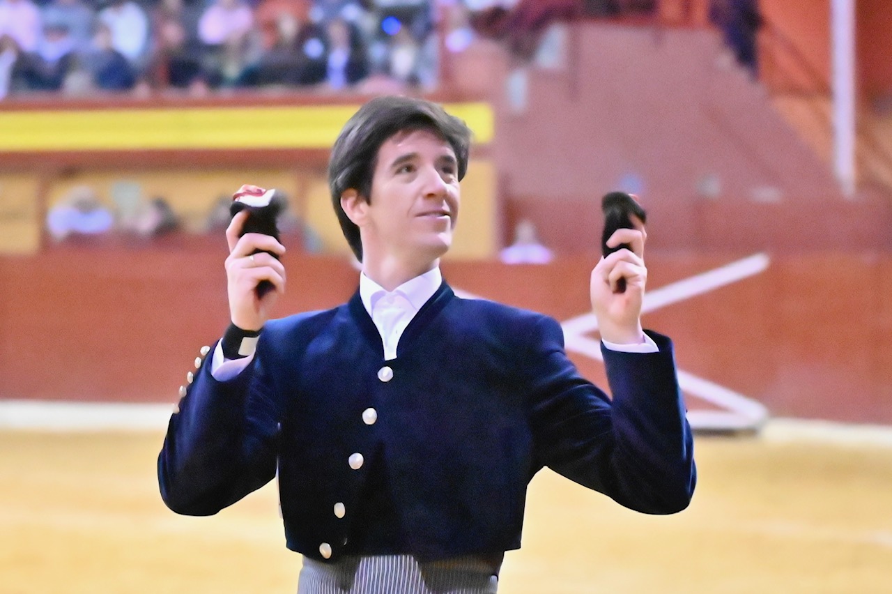 El Fandi, Esaú Fernández y Olga Casado, cante grande en Atarfe 