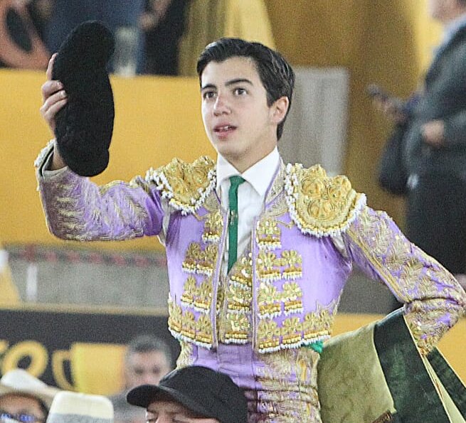 Marco Pérez indulta a Despechado en Mérida tras una faena de altos vuelos