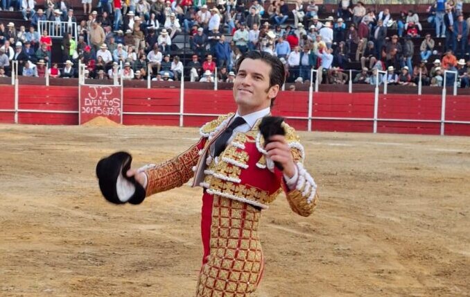 José Garrido, tres orejas en Lenguazaque