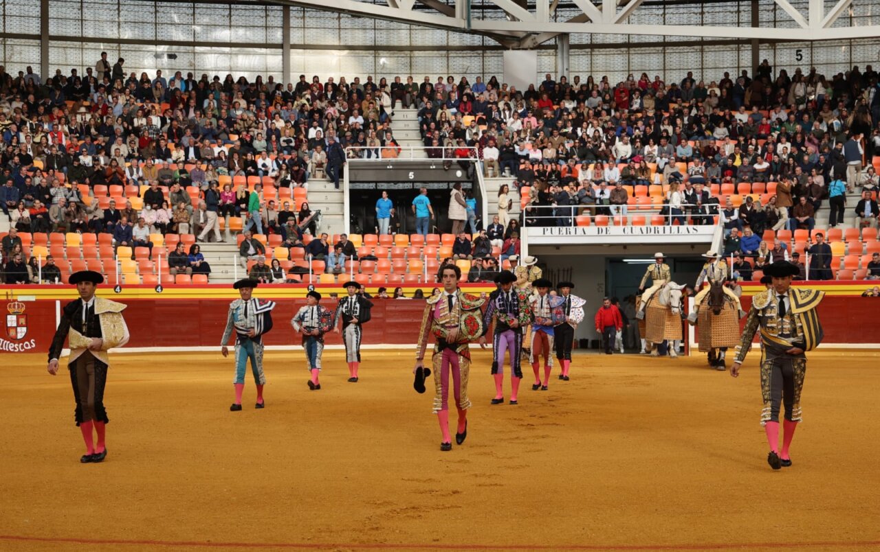Manzanares, dos orejas del primero en Illescas