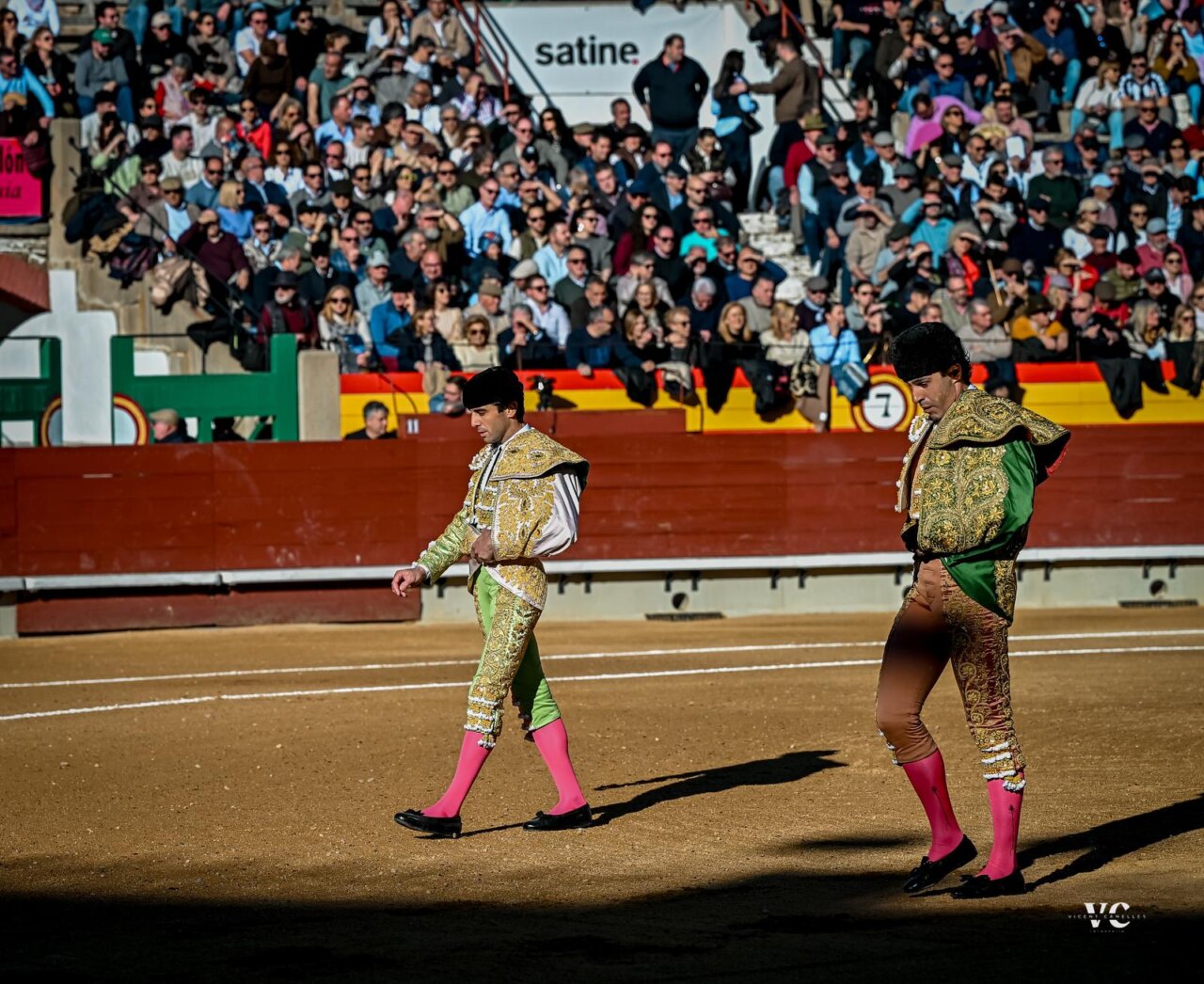 Importante Talavante sin espada con el manso enclasado que hizo tercero en Castellón