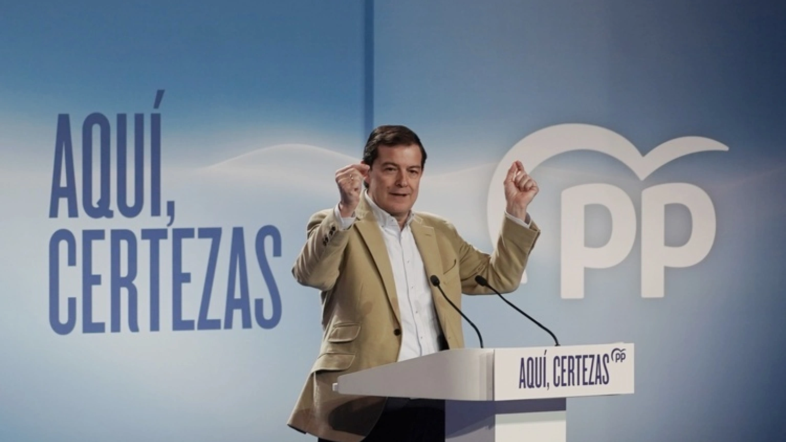 Mañueco anuncia ayudas para la mejora de plazas de toros y el fomento de las novilladas en zonas rurales