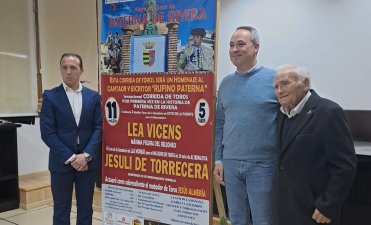 Una corrida de toros en Paterna de Rivera