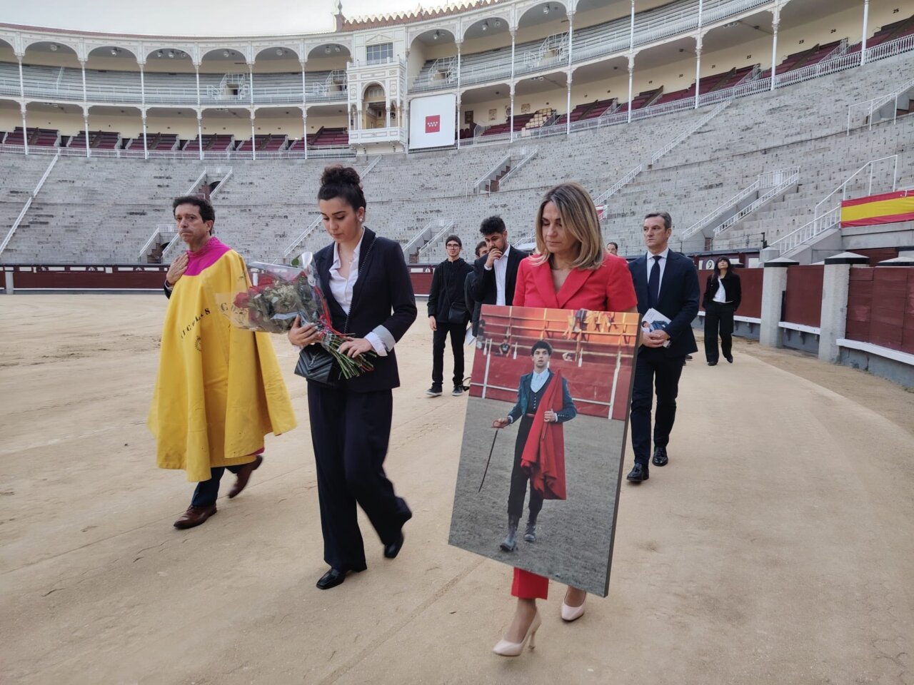 Emotivo último adiós en Las Ventas al novillero Nicolás Cubero