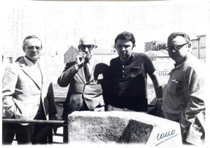 Los Camará, el legendario don José, Manolo y Pepe, con Pedro Toledano, autor del articulo. Foto: Cano