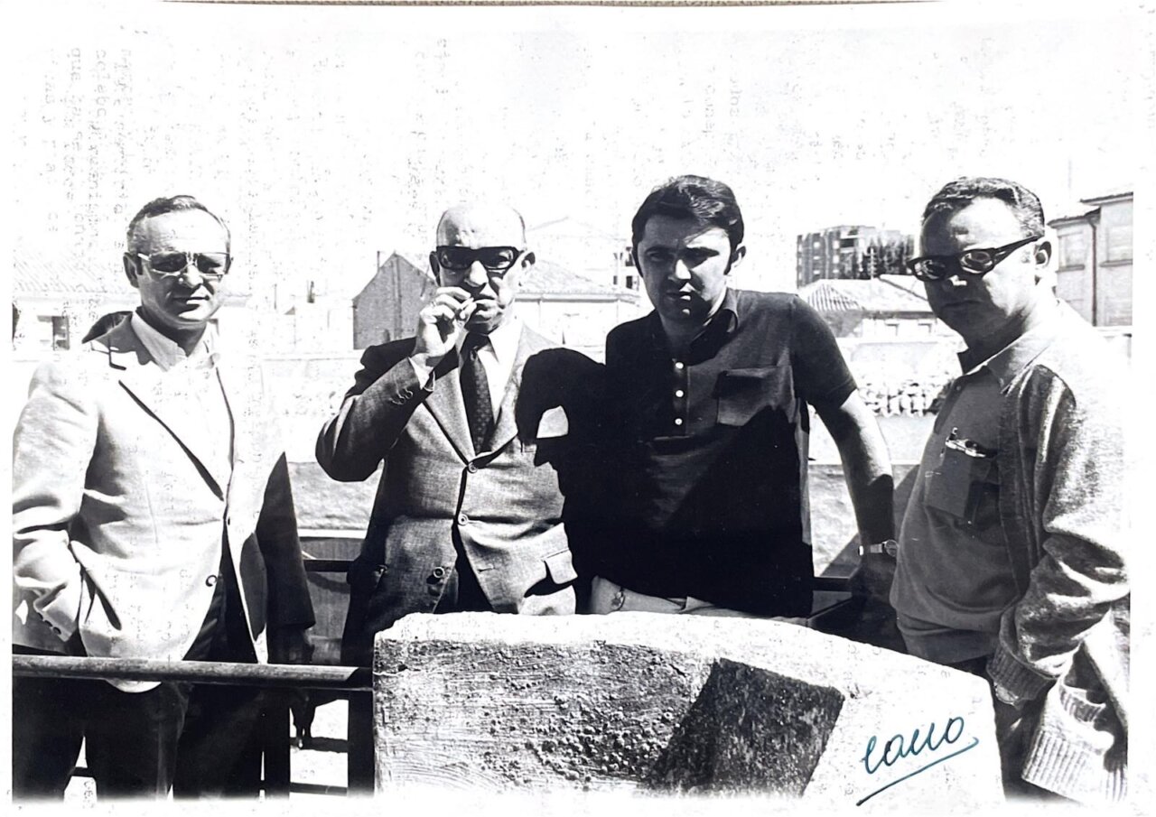 Los Camará, el legendario don José, Manolo y Pepe, con Pedro Toledano, autor del articulo. Foto: Cano