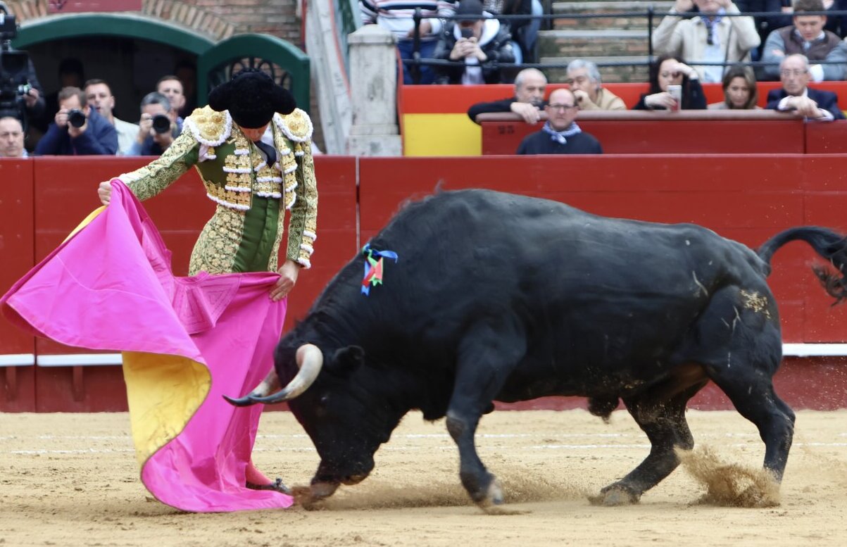 El palco vuelve a practicar una exigencia mesiánica