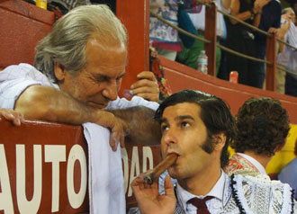 Jerez levantará un monumento a Rafael de Paula: Morante lidera la iniciativa