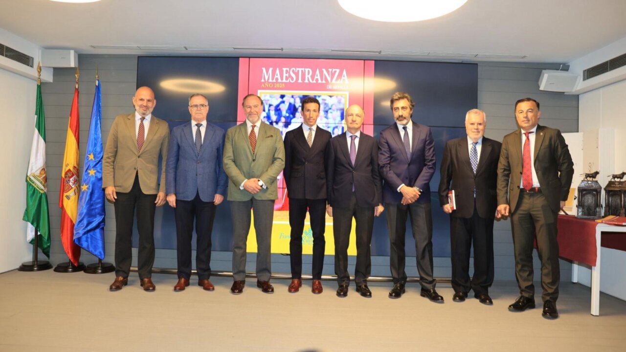 Caja Rural del Sur entrega los XX Premios Taurinos Pepe Luis Vázquez