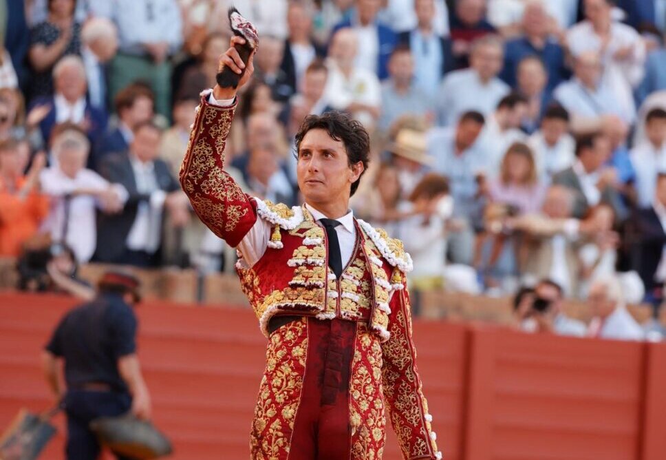 Poder de Roca Rey y coraje de Aguado entre la mansedumbre