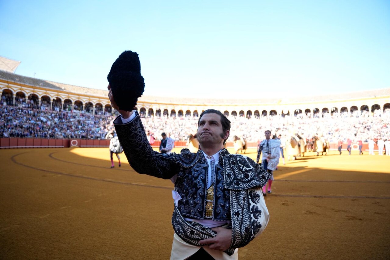 Morante: "No hubiera podido irme sin despedirme de Sevilla, eso ha influido en mi vuelta"