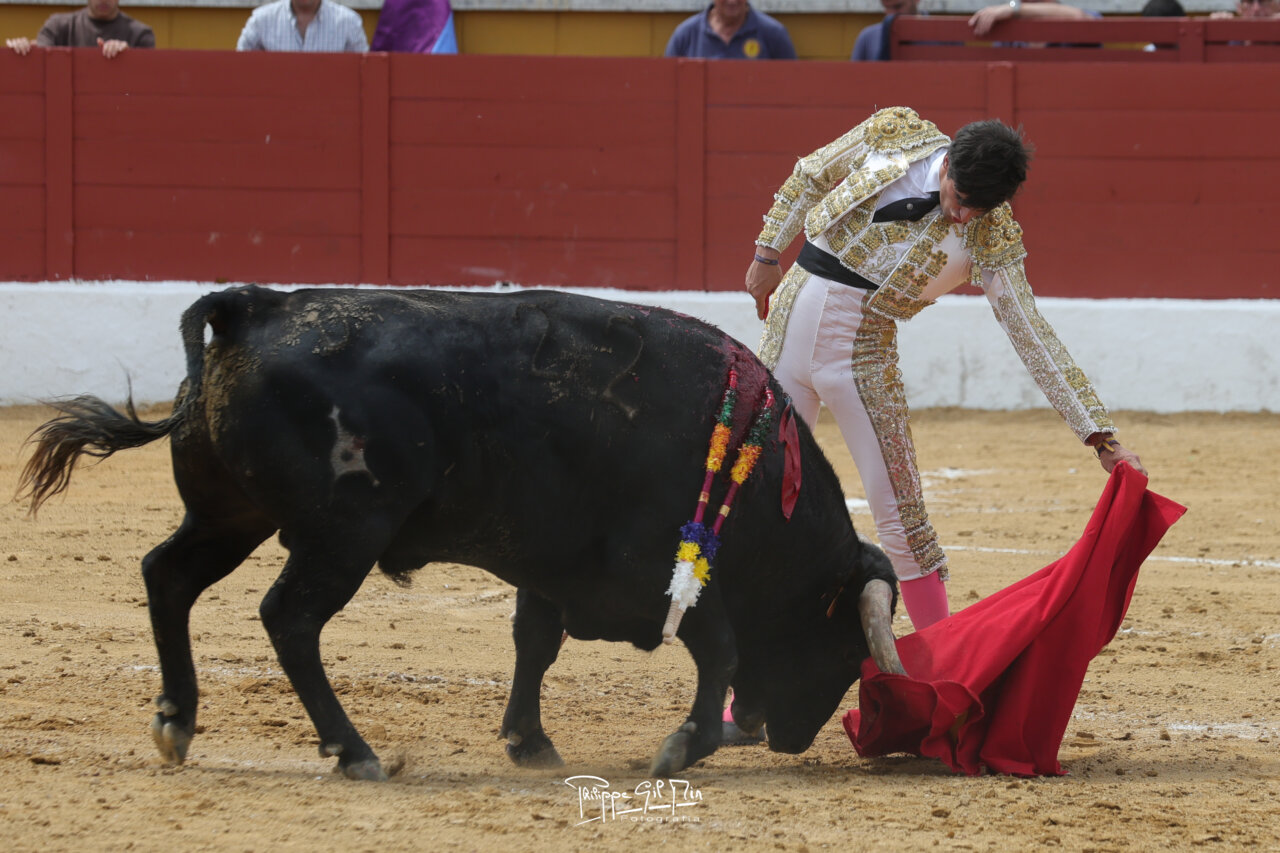 Deslucido inicio de feria en San Agustín del Guadalix