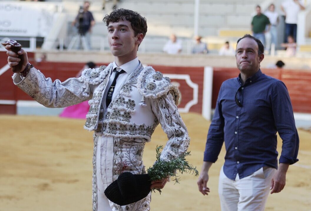 El poso de Guirao brilla en una intensa final del Alfarero de Plata