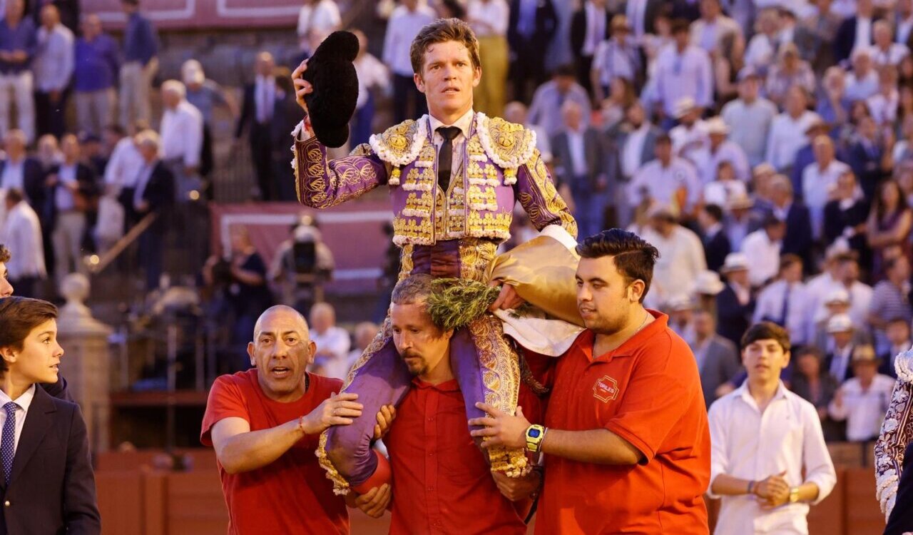 Borja Jiménez llega a Aguascalientes con el ambiente de triunfador de Sevilla