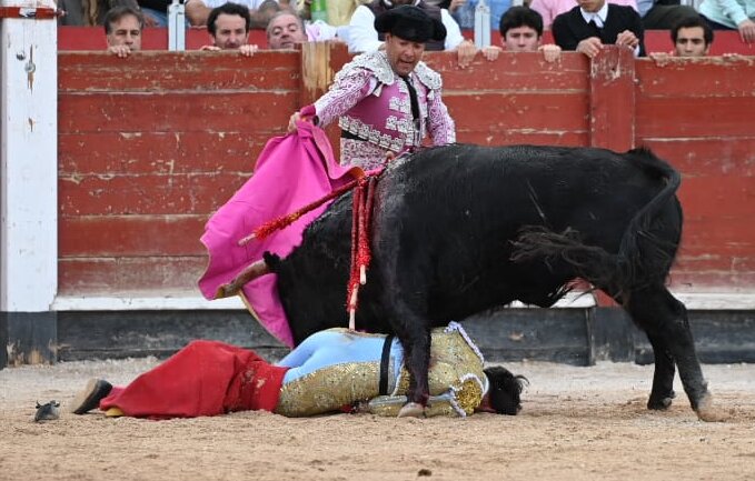 Mario Vilau, en reposo por una erosión de coxis con la mirada puesta en Sevilla