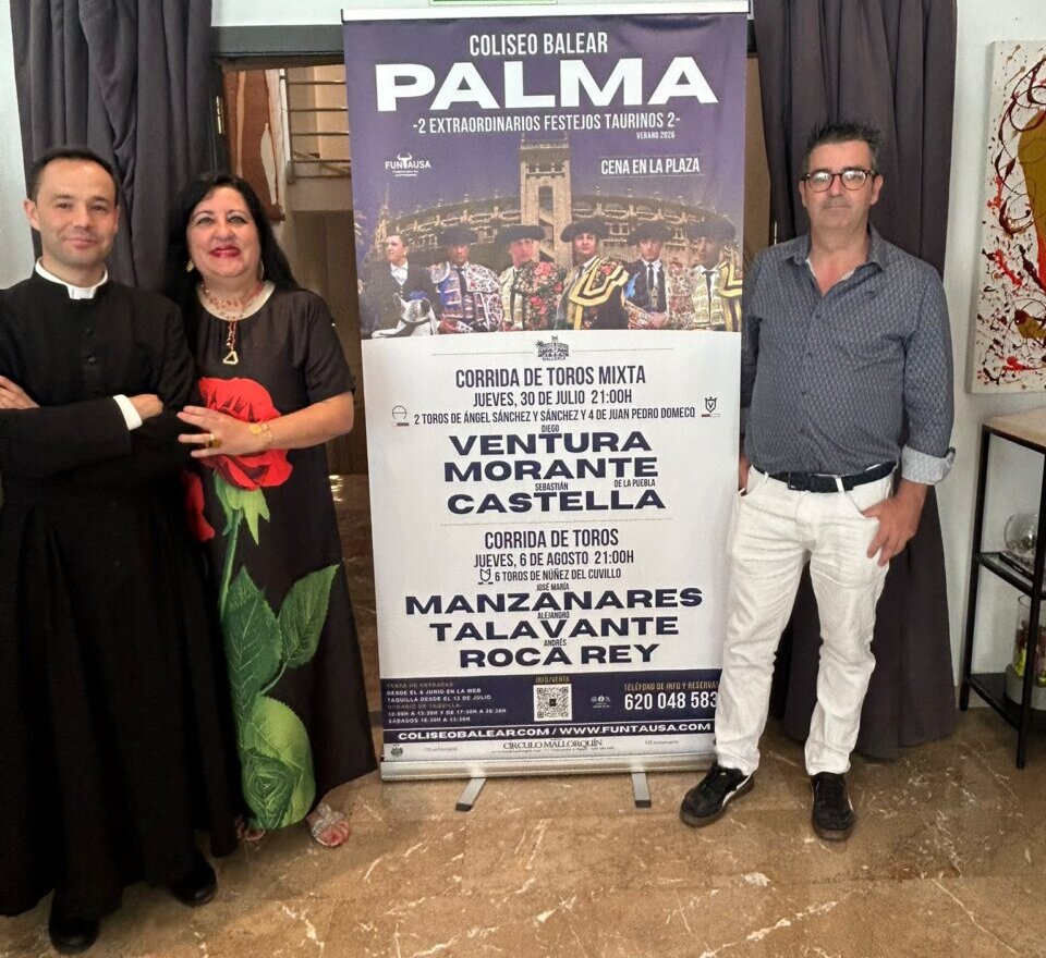 Funtausa presenta oficialmente la temporada de Palma de Mallorca ante un centenar de aficionados