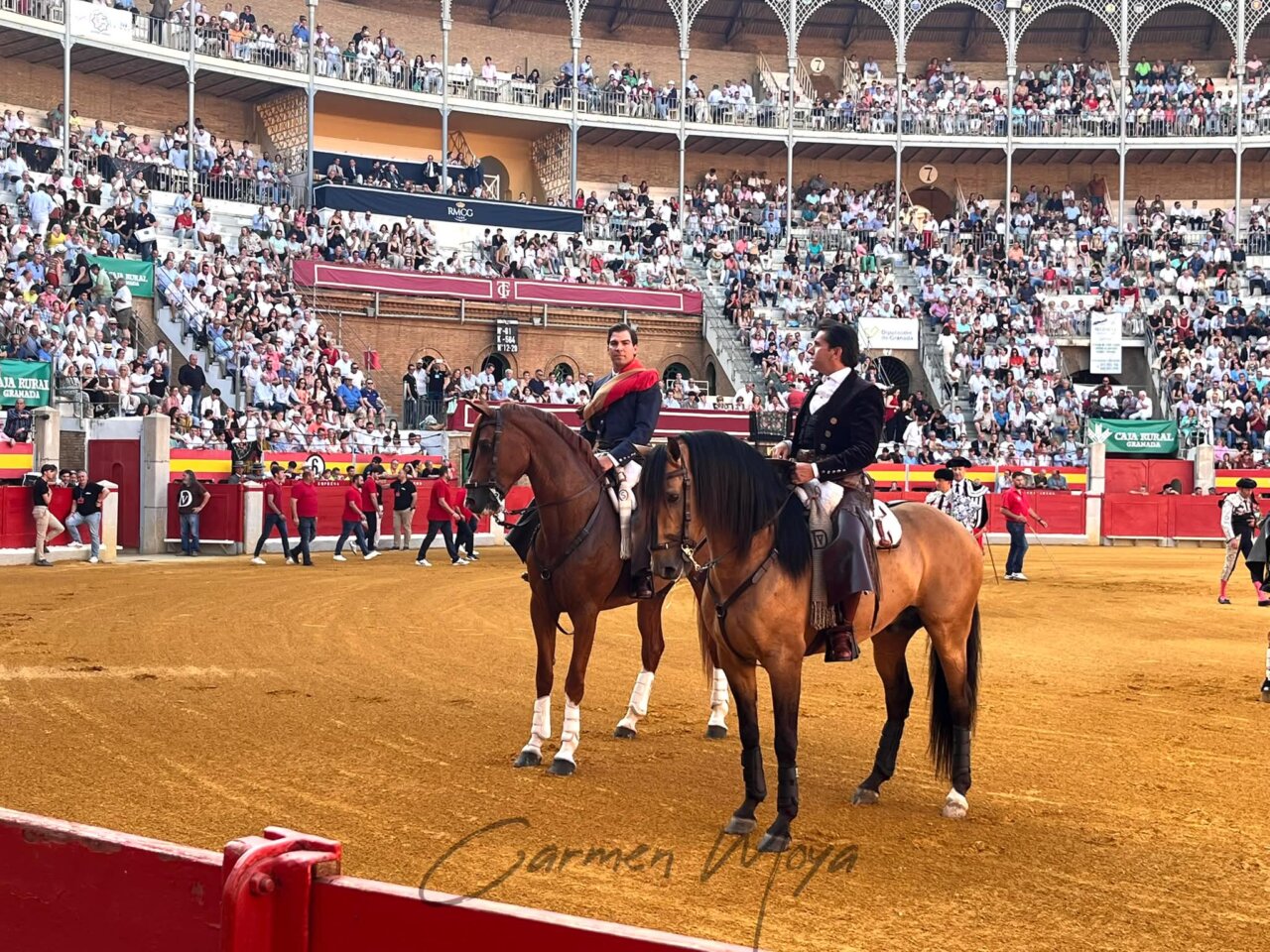 Arranca el mano a mano de rejones en Granada