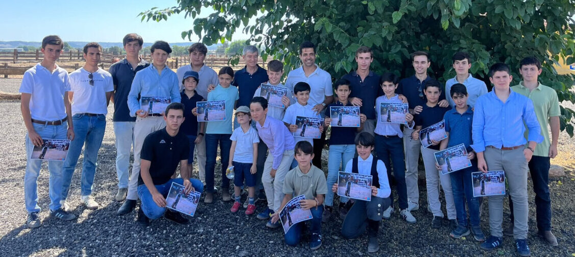 Un tentadero y la entrega de diplomas cierran el curso de la Escuela de Tauromaquia El Juli