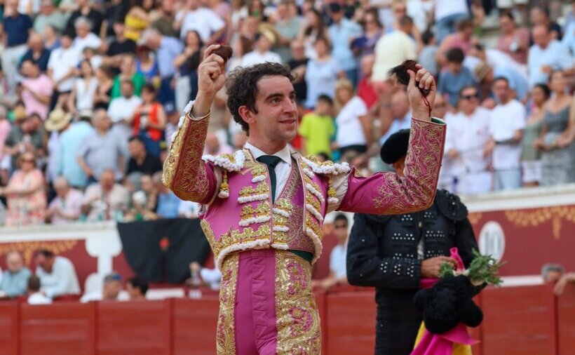 La seda de Talavante, la torería de Ortega y el valor de Hernández en Torrejón de Ardoz