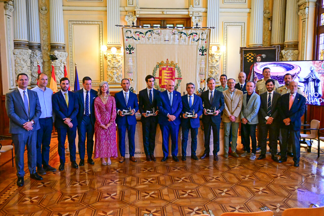 Rufo, Victorino, Juan Bernal y Rafael González recogen sus galardones como triunfadores de Valladolid 2025