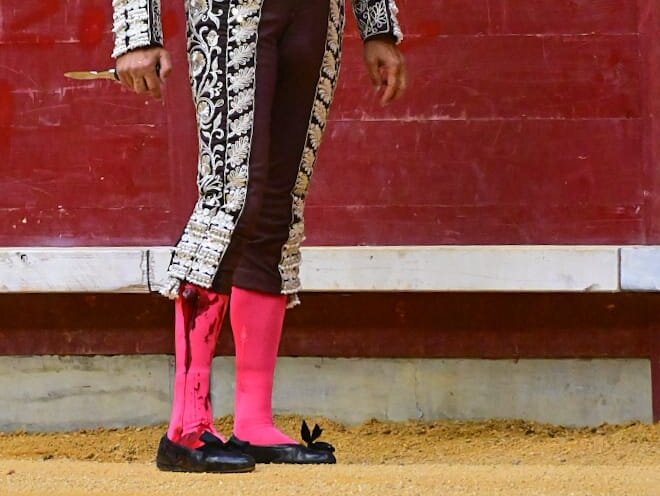 Luis Blázquez, cornada de 12 centímetros en el gemelo derecho en Burgos